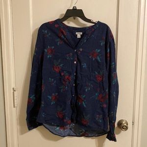 L.L. Bean women’s extra large button-down